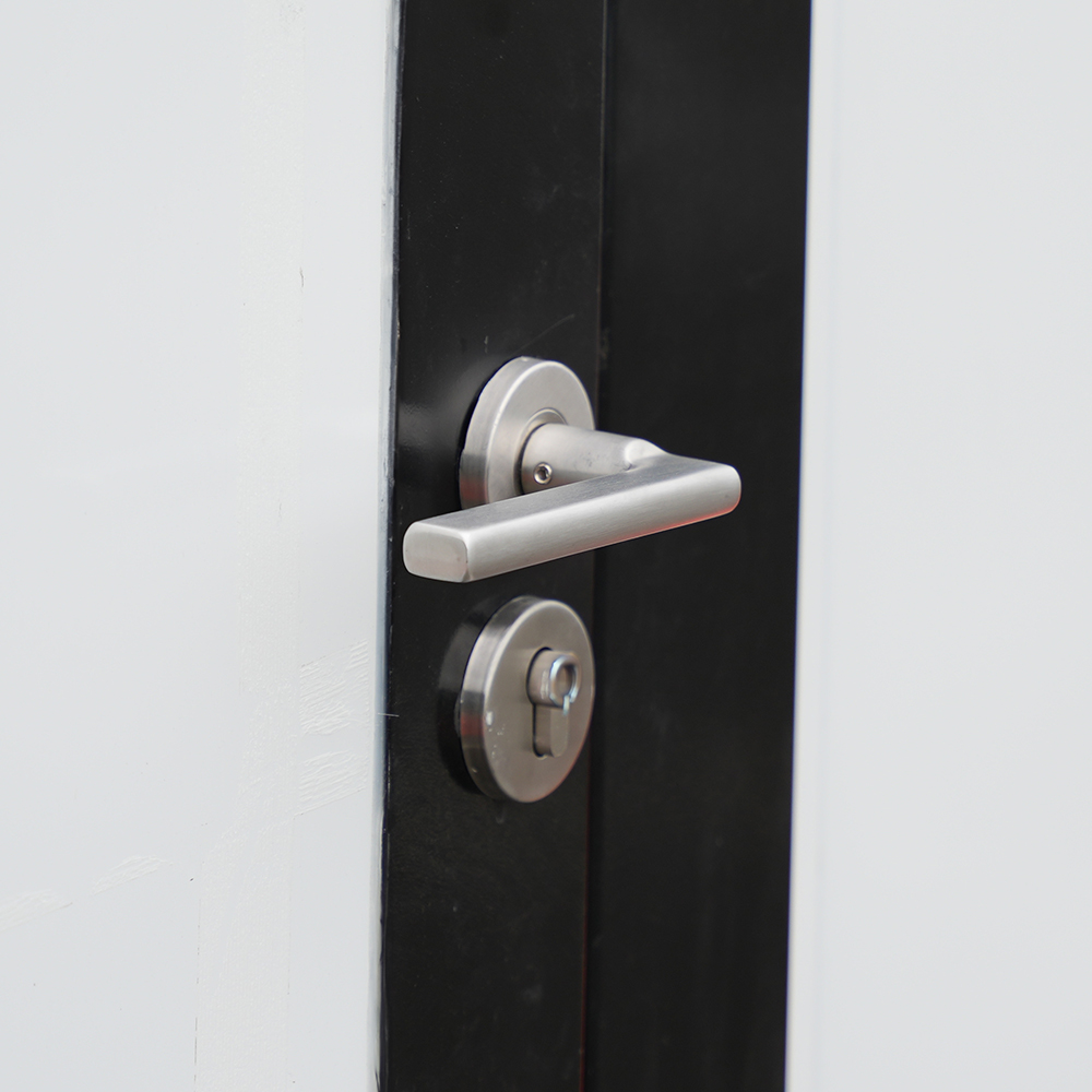 Lockable Entry Door