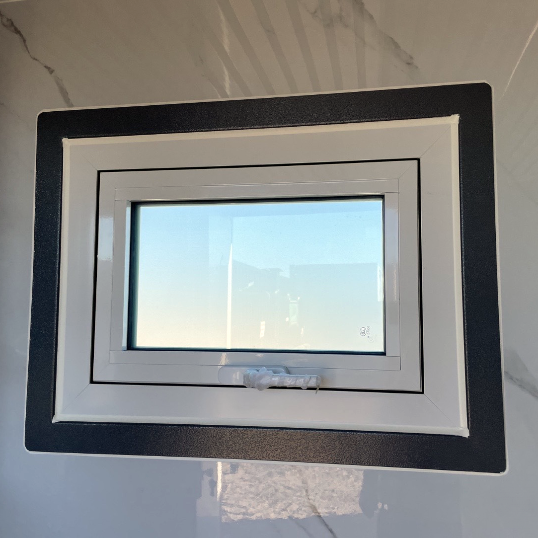 Lockable Window